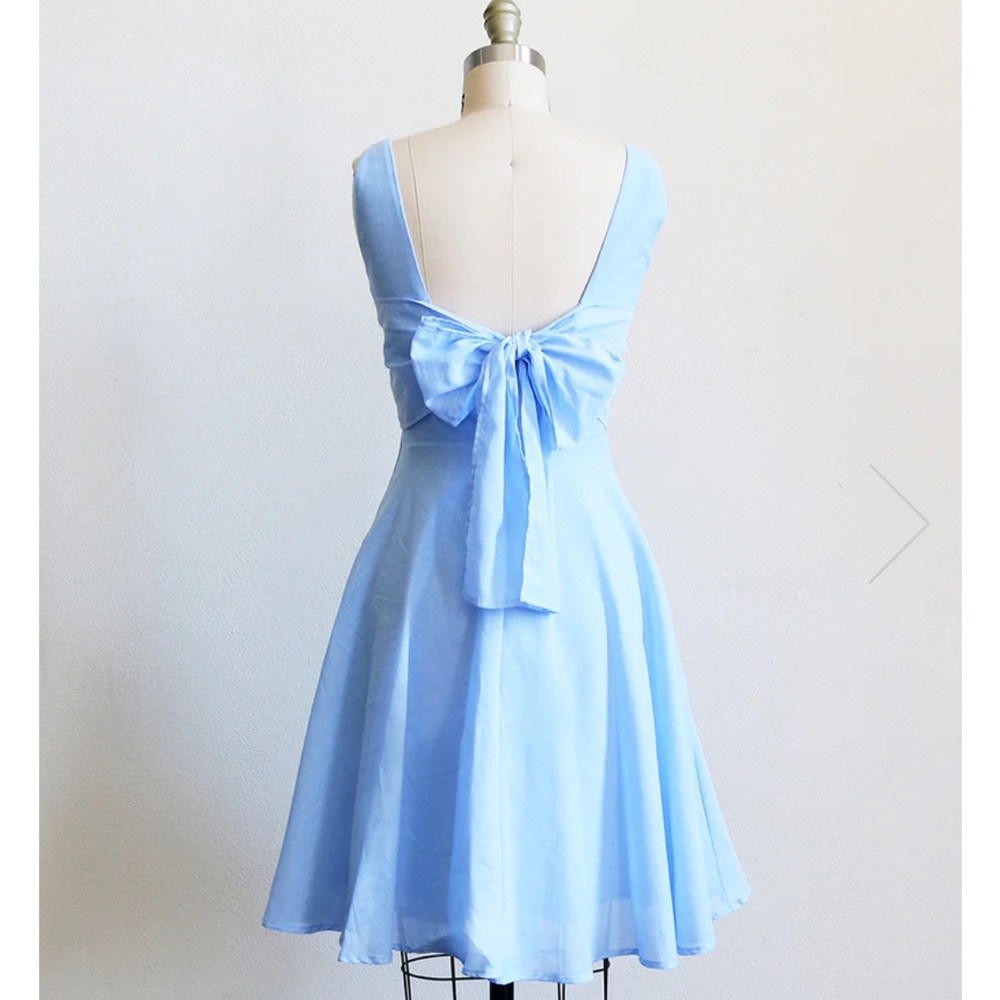 Apricity Emma dress